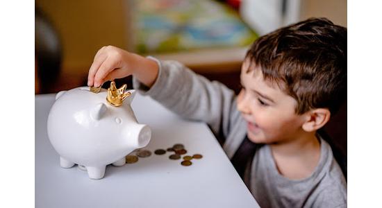 Így fejleszd a gyermeked pénzügyi tudatosságát